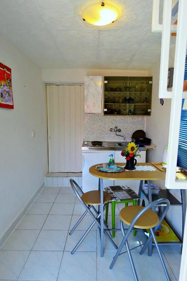 Apartmani Kate Trogir Exterior foto