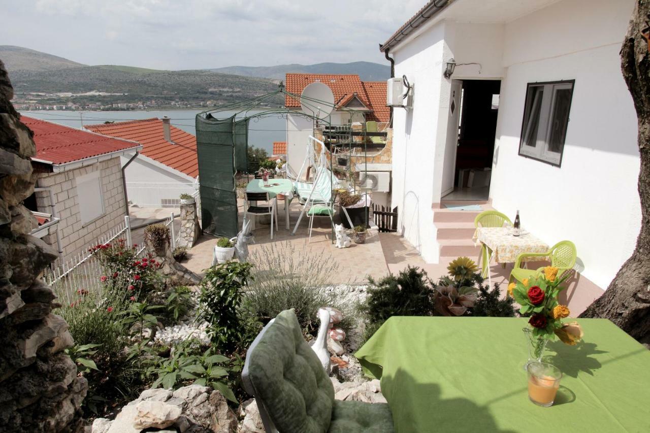 Apartmani Kate Trogir Exterior foto